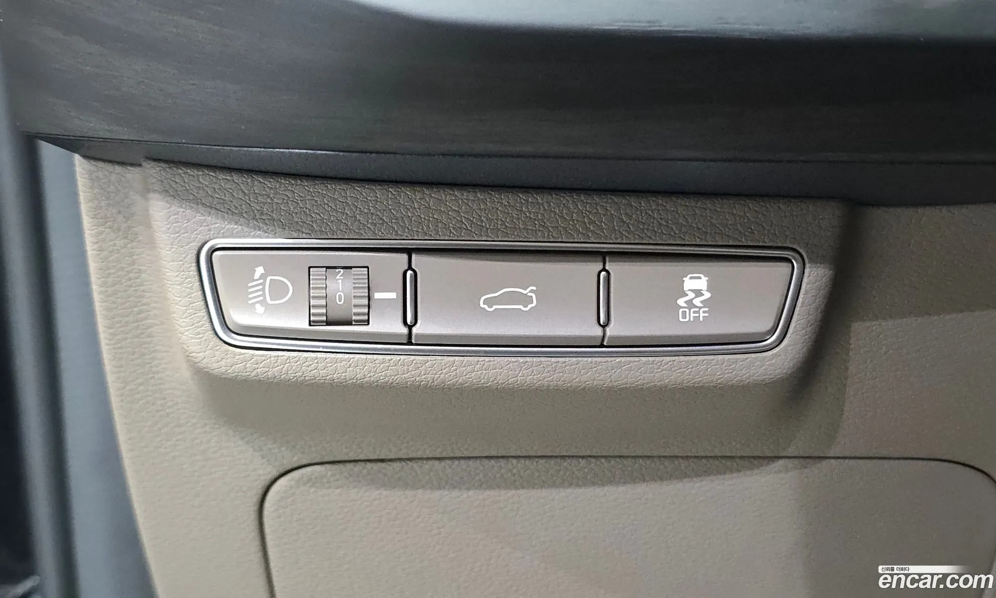 Kia K8 2022 — 27