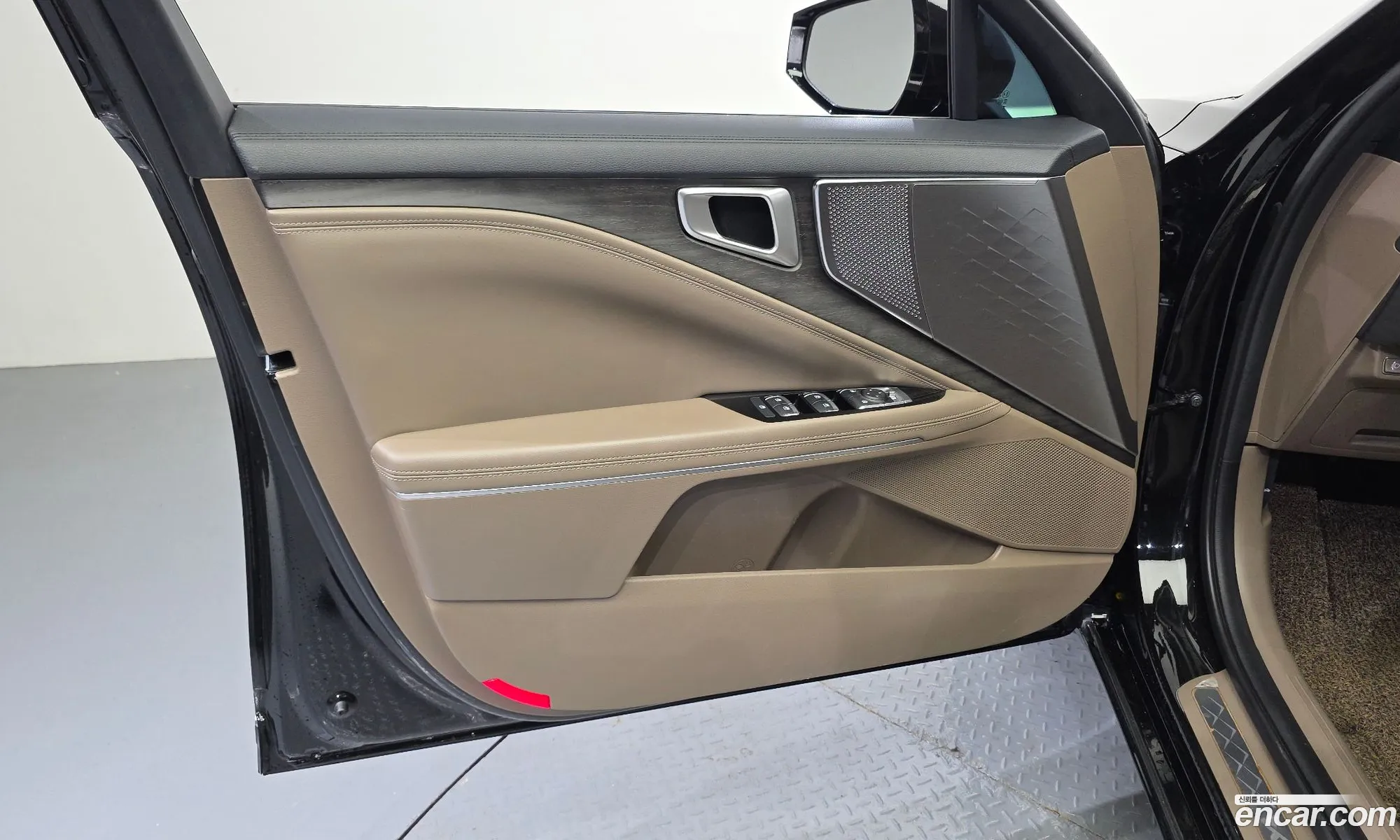 Kia K8 2022 — 23