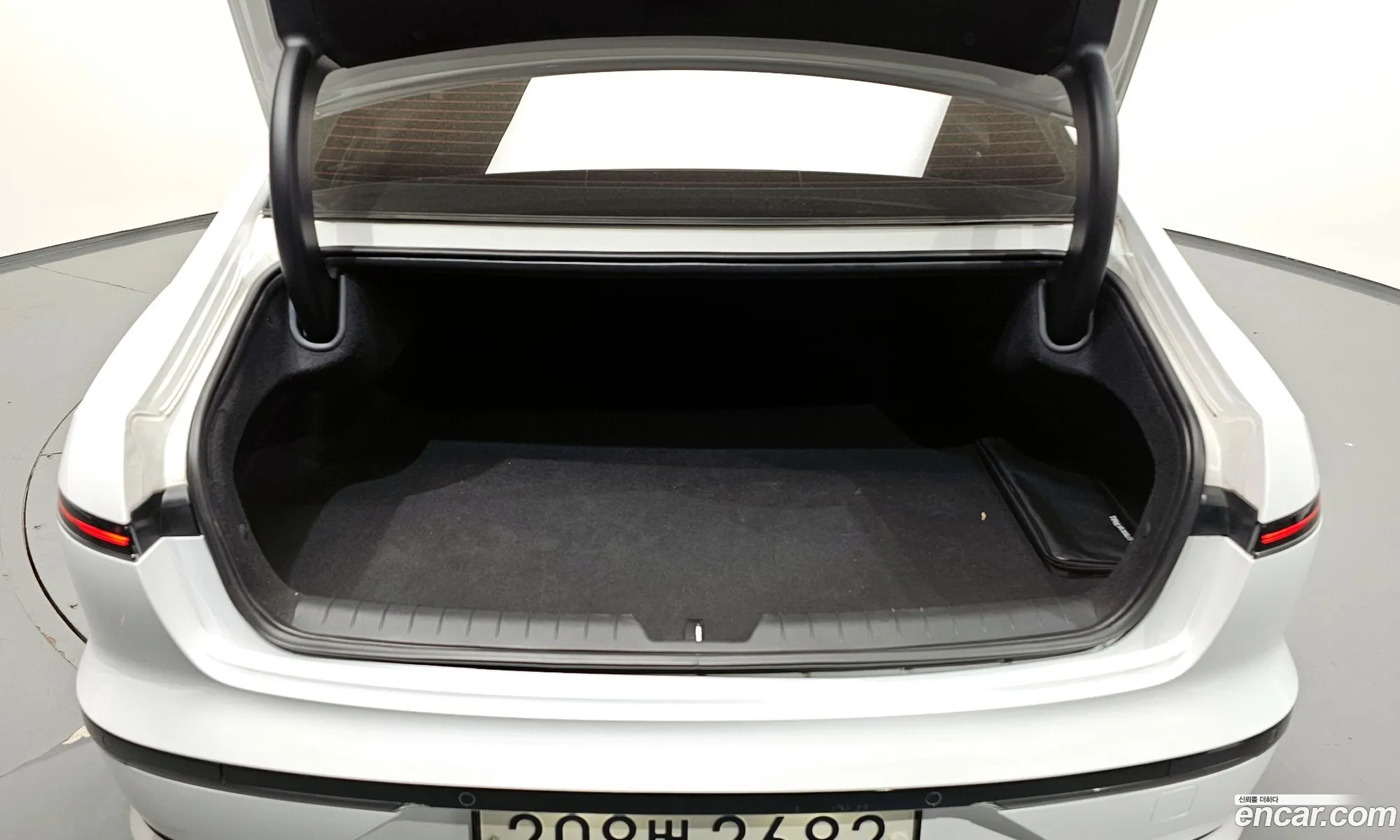 Hyundai Grandeur 2022 — 20