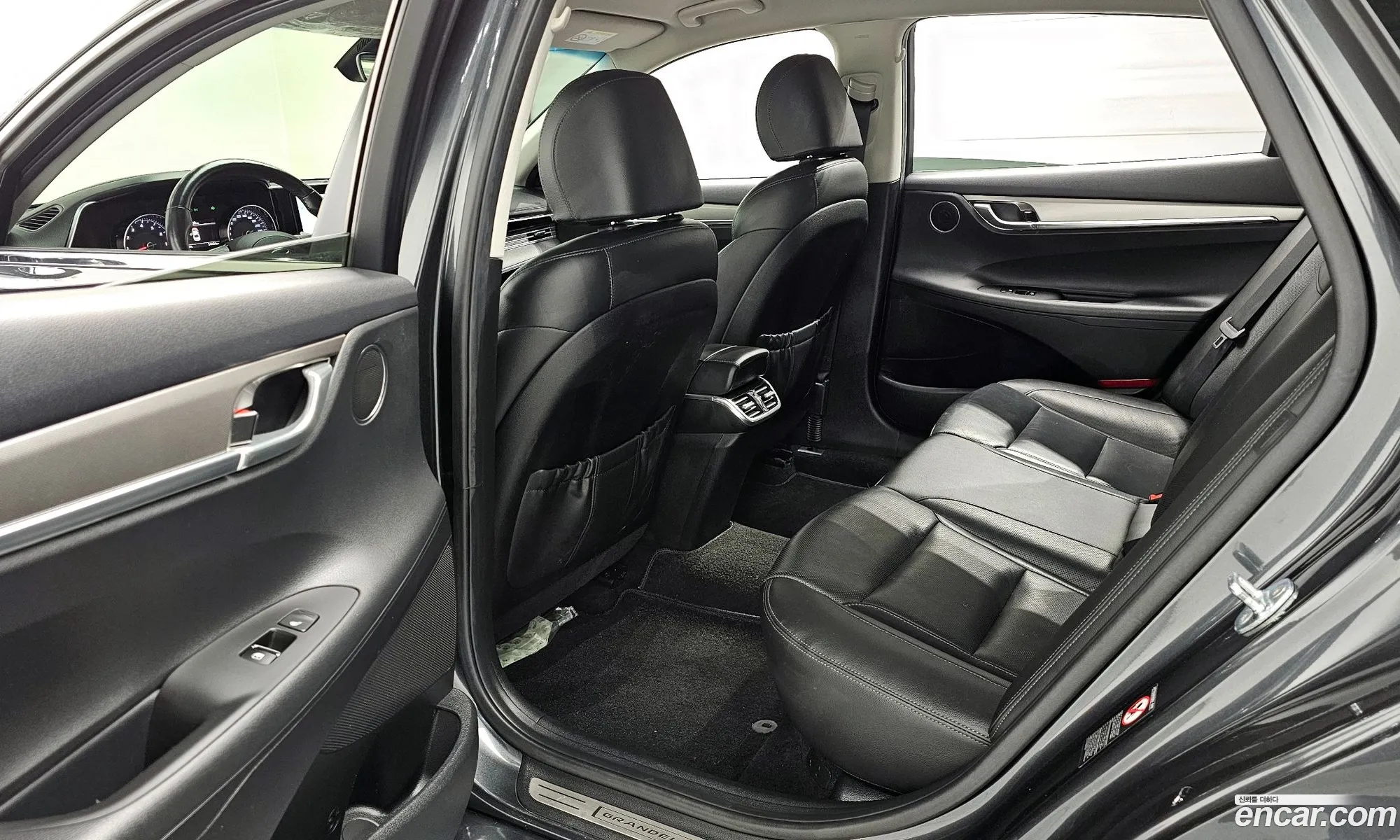 Hyundai Grandeur IG 2021 — 17