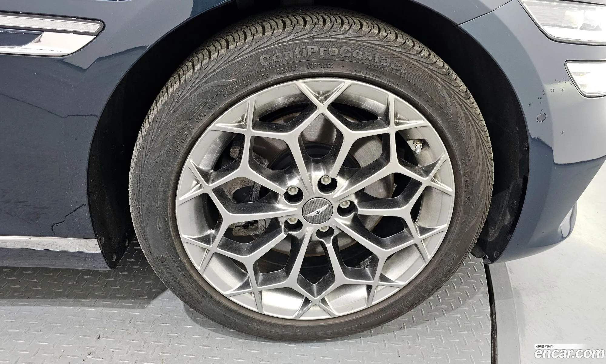 Genesis G80 2021 — 12