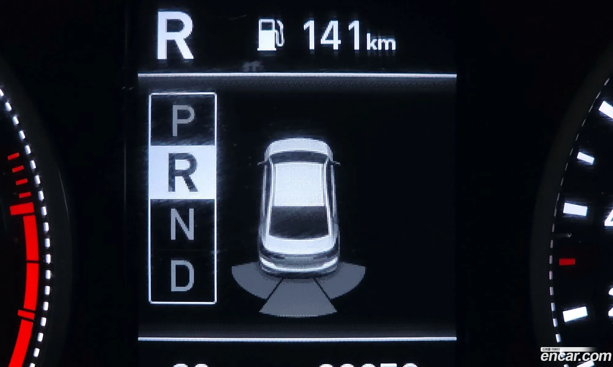 Hyundai Elantra AD 2018 — 13