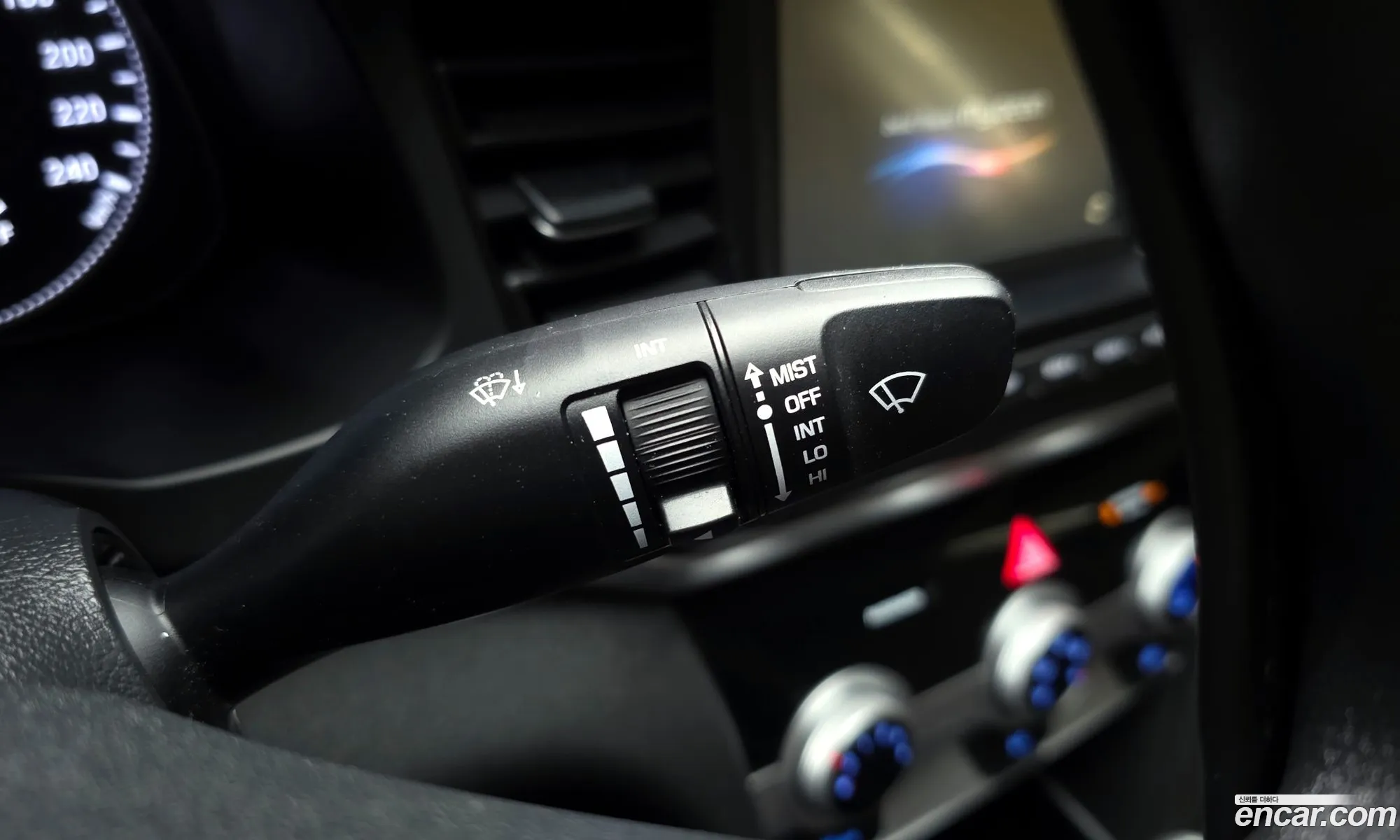 Hyundai Elantra AD 2018 — 20