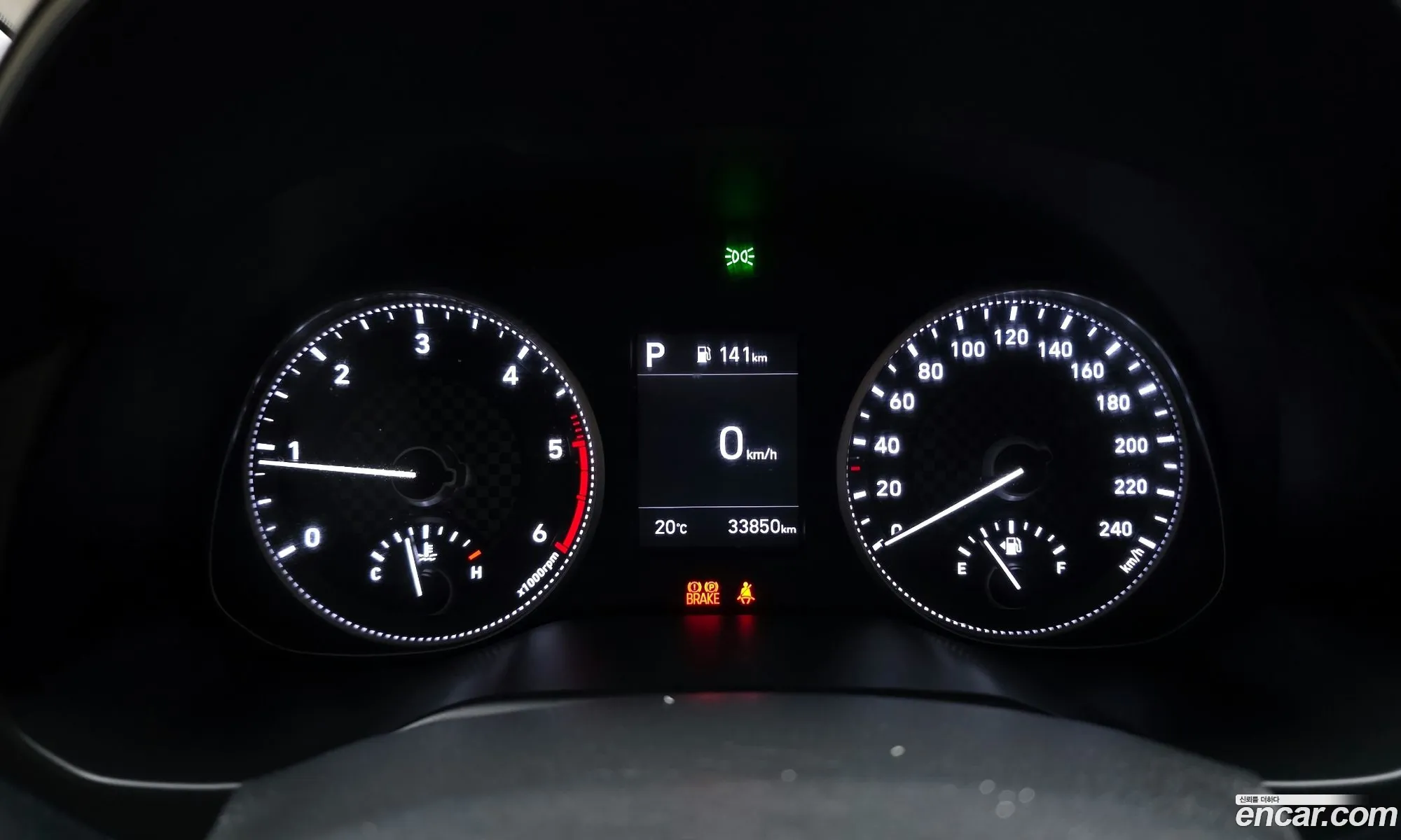 Hyundai Elantra AD 2018 — 6