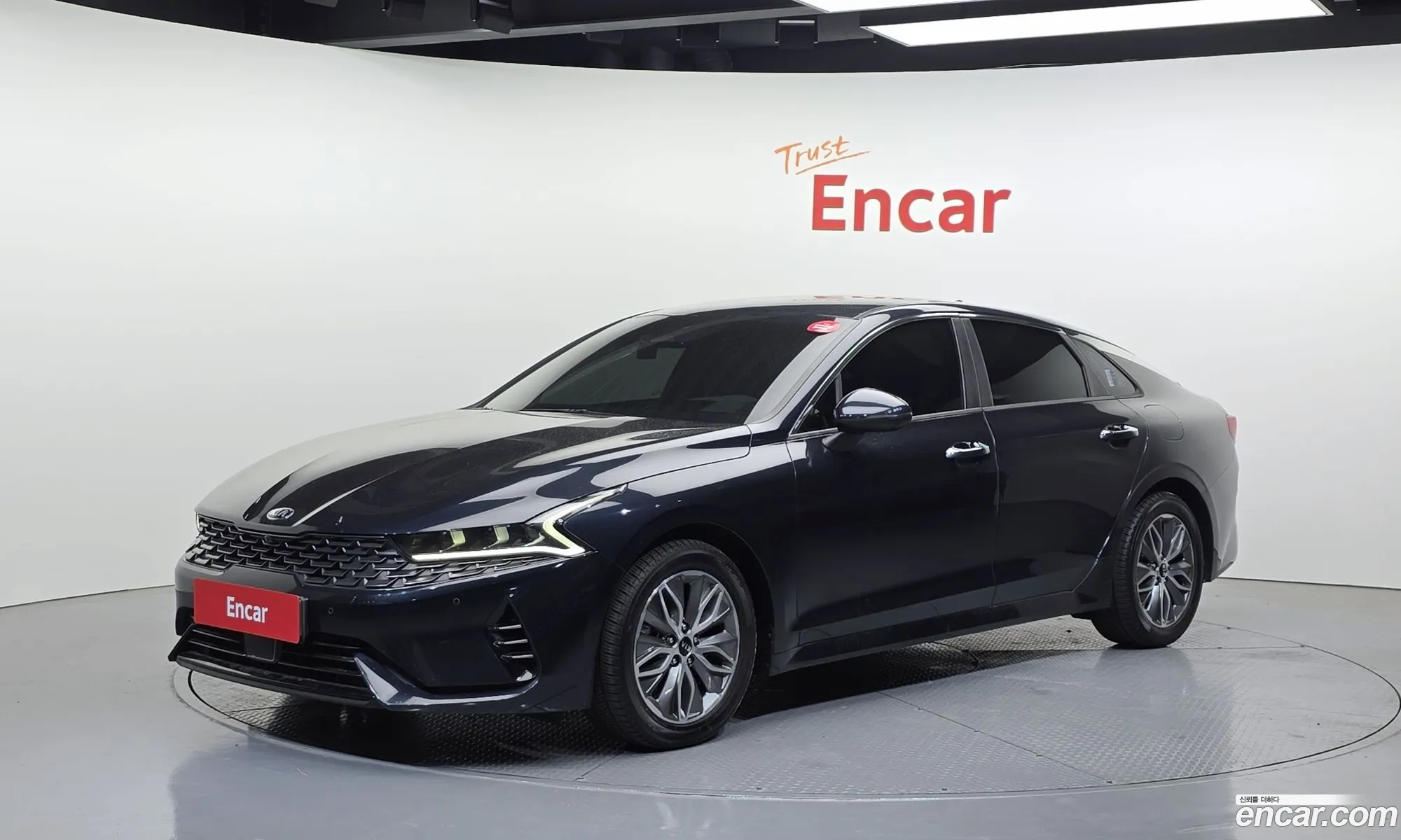 Kia K5 Hybrid 2020 — 18