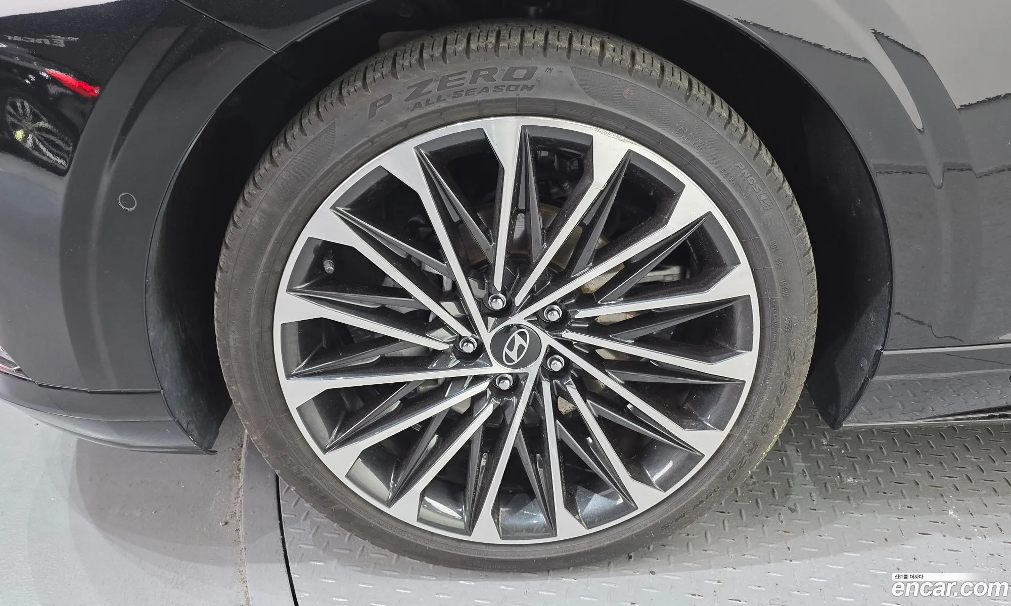 Hyundai Grandeur Hybrid 2024 — 15