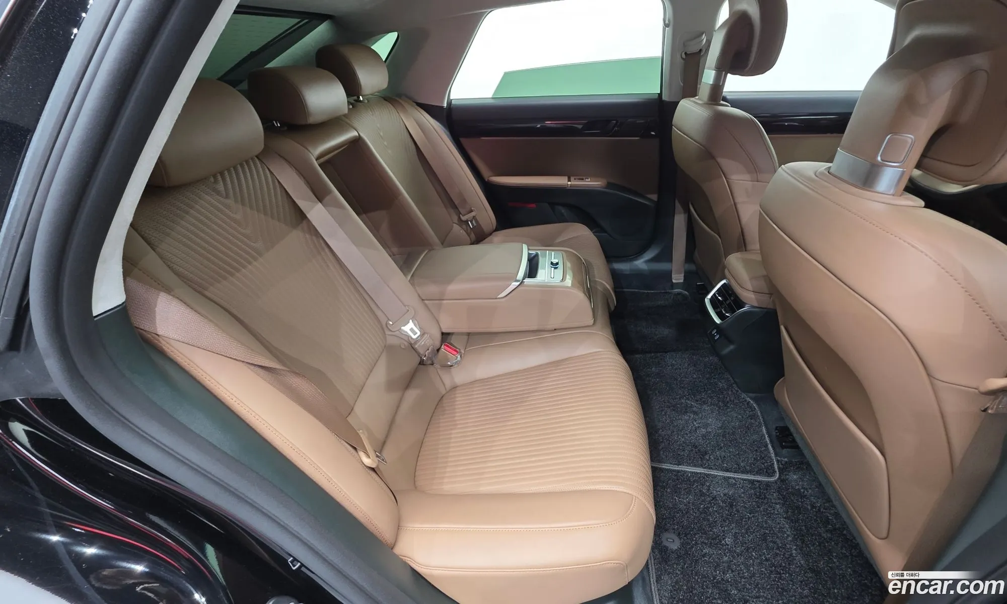 Hyundai Grandeur Hybrid 2024 — 6