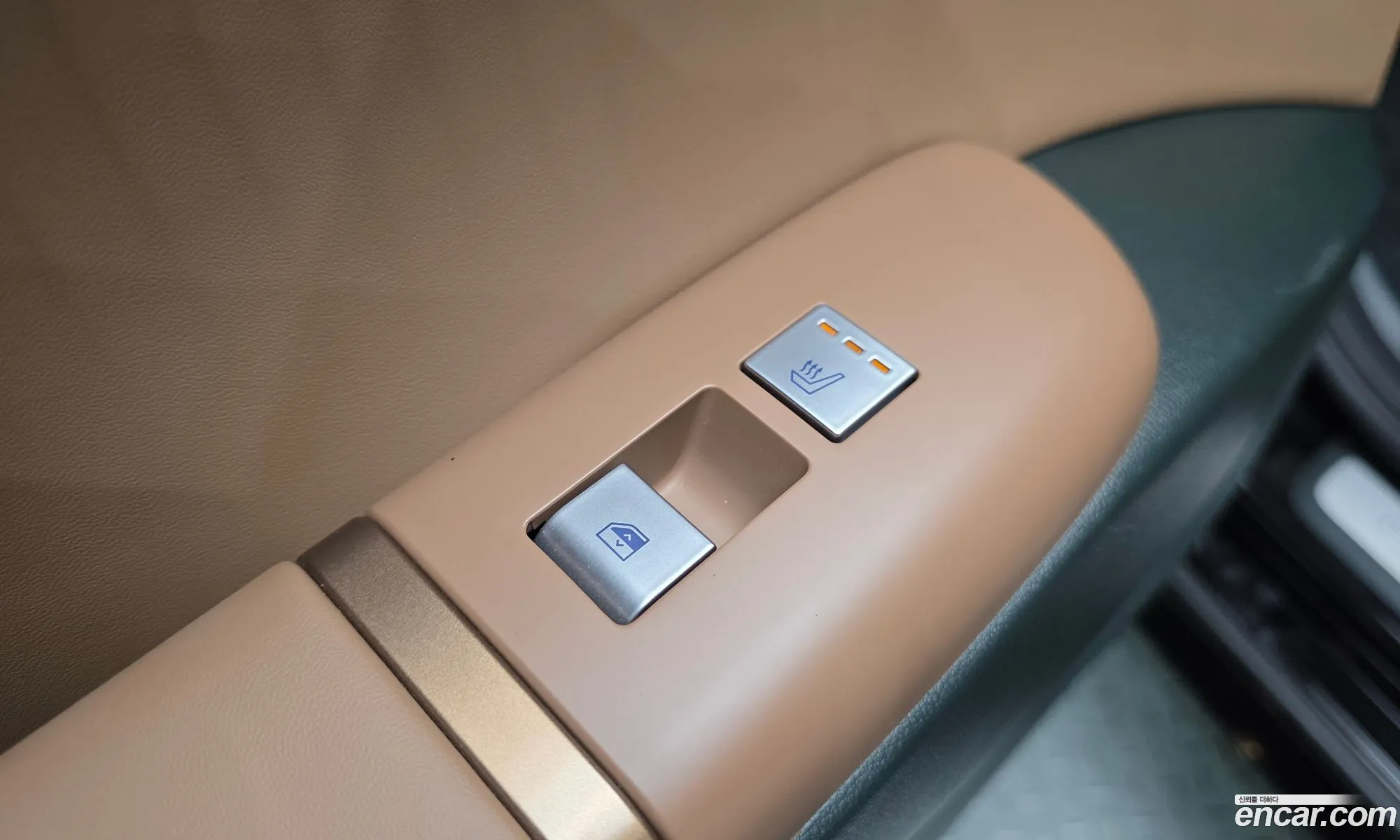 Hyundai Grandeur Hybrid 2024 — 5