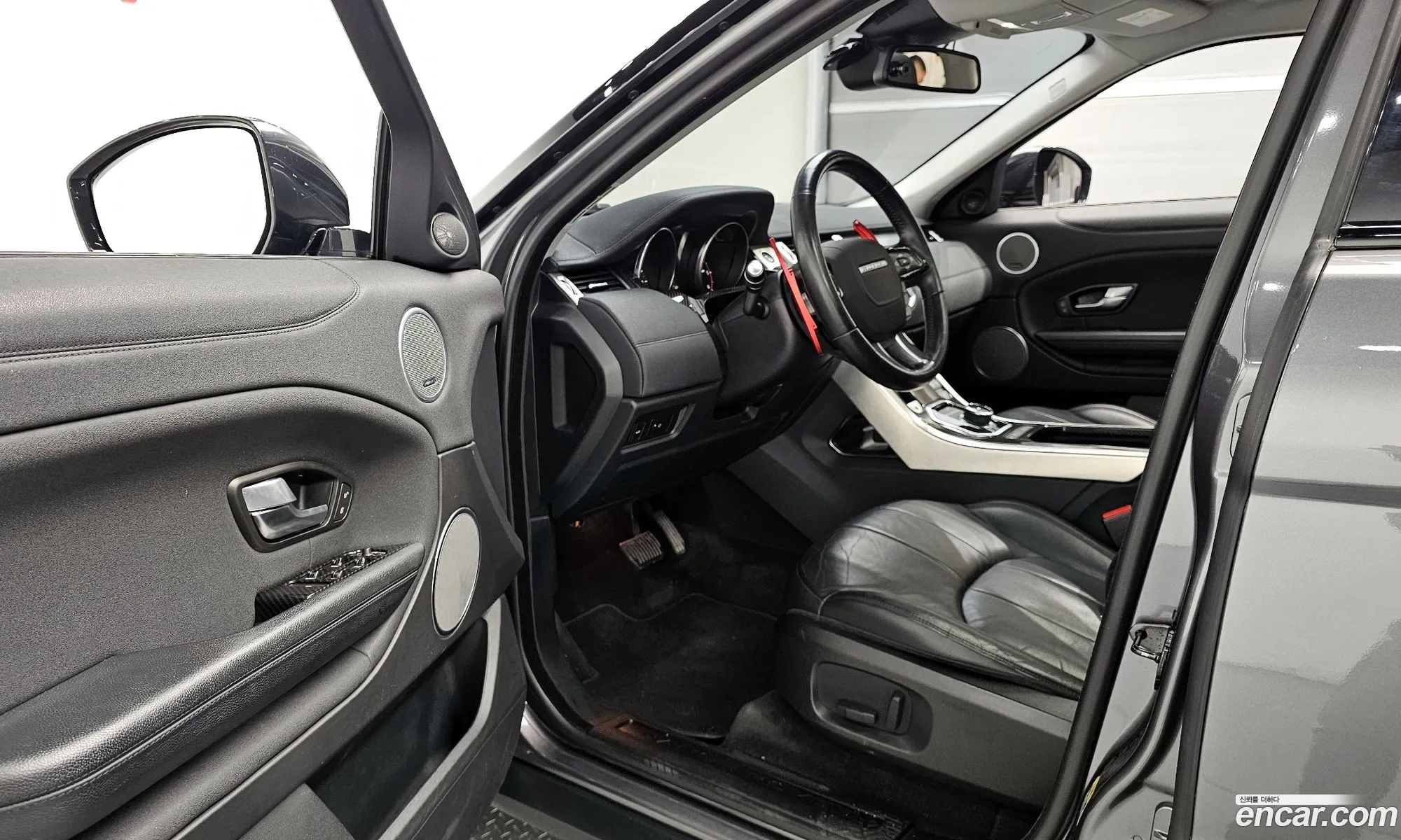 Land Rover Range Rover Evoque 2017 — 2