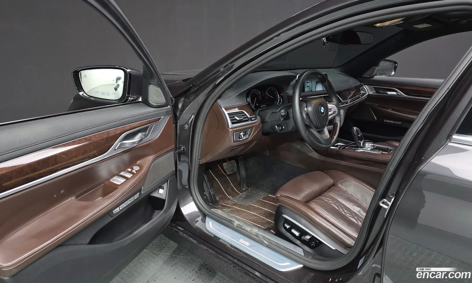 BMW 7 Series 2016 WBA7G6103GG680051 — 12