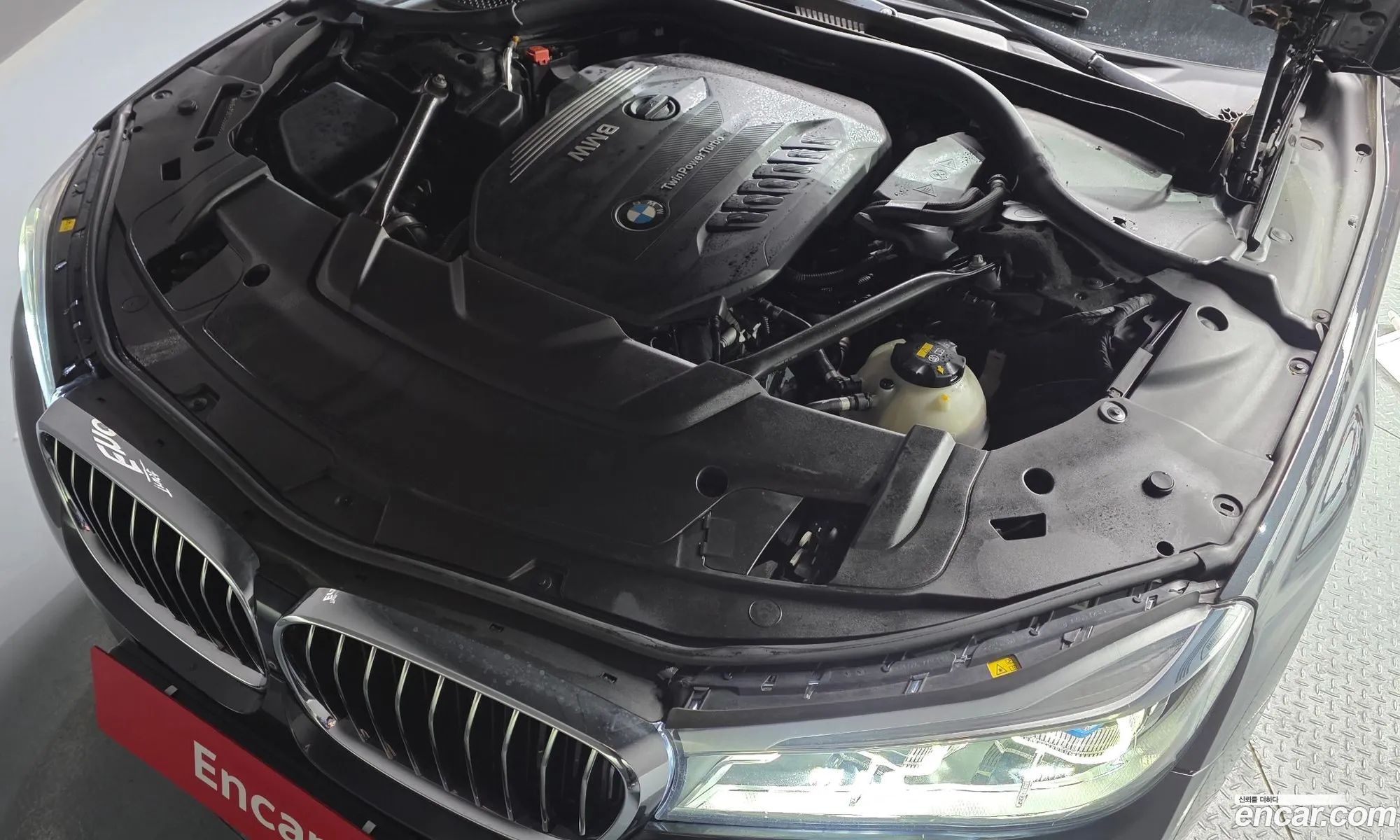 BMW 7 Series 2016 WBA7G6103GG680051 — 19