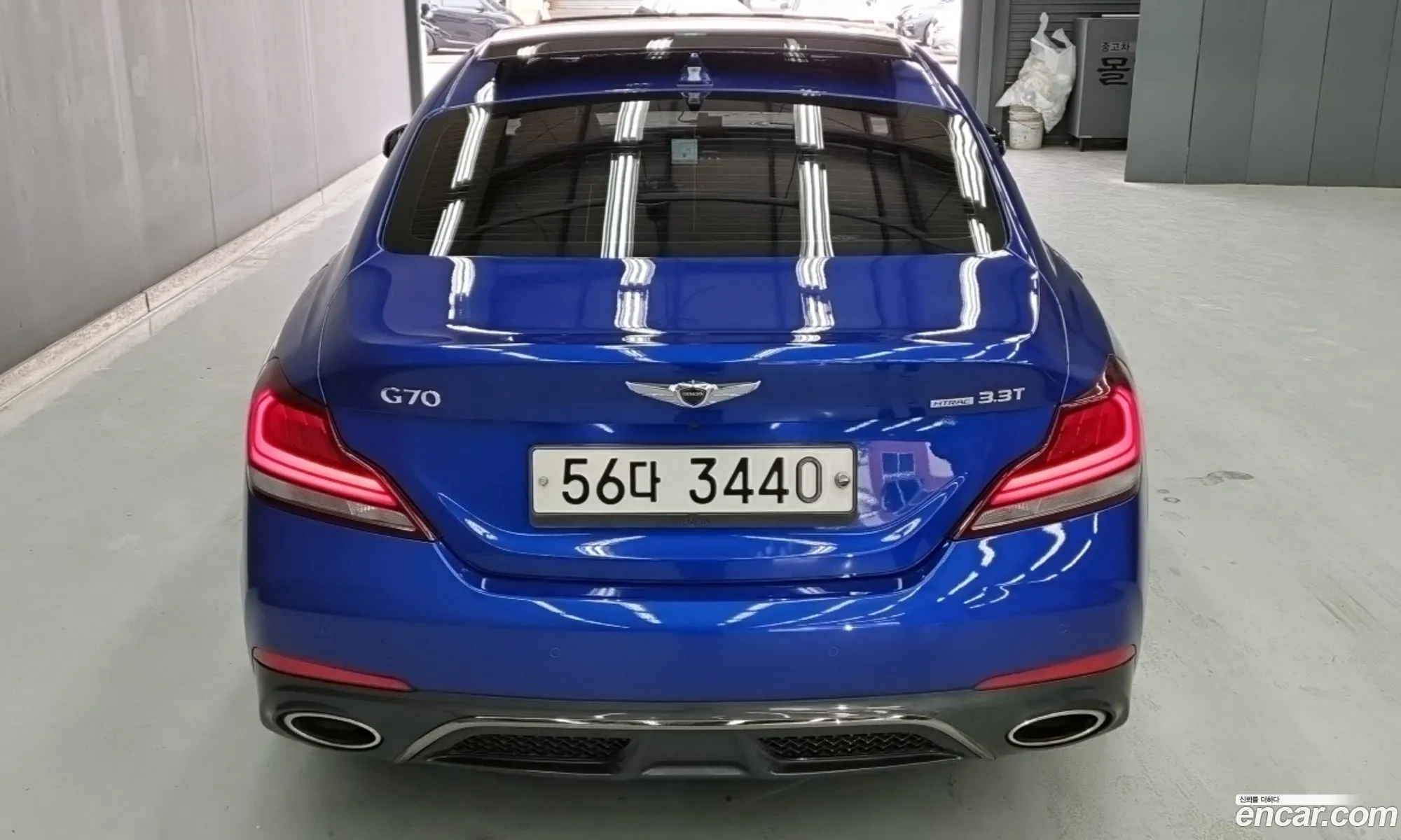 Genesis G70 2018 — 13