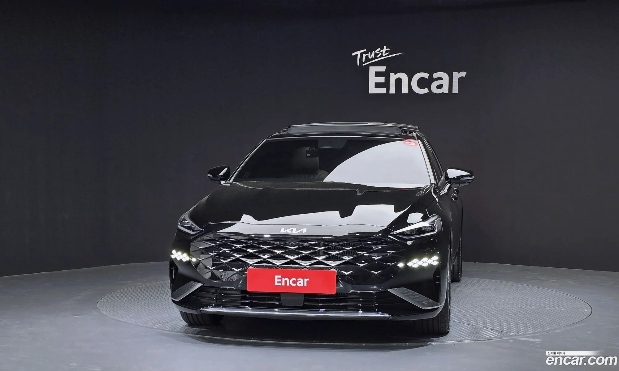 Kia K8 Hybrid 2024 — 18