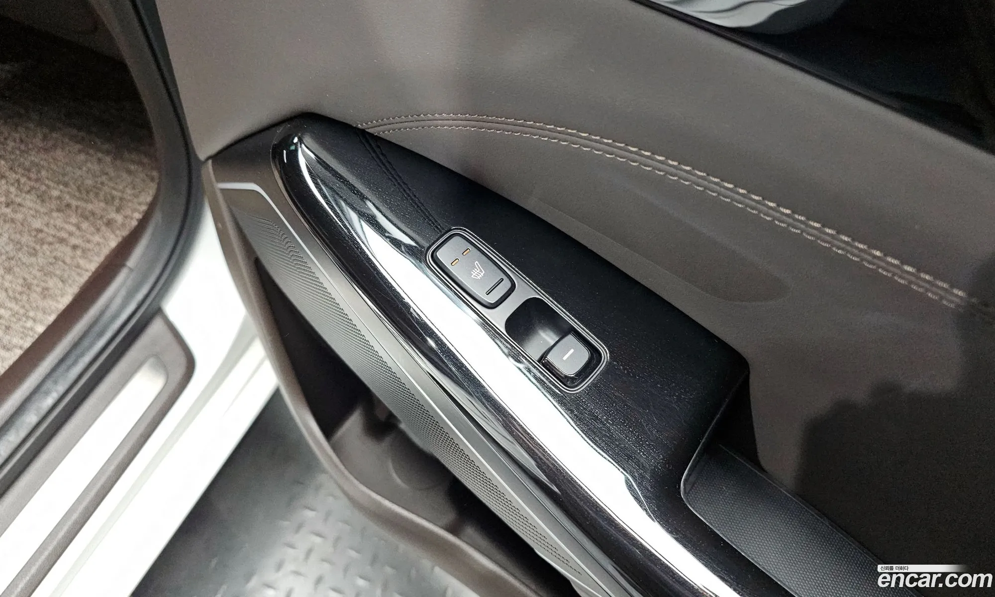 Kia K7 2019 — 3