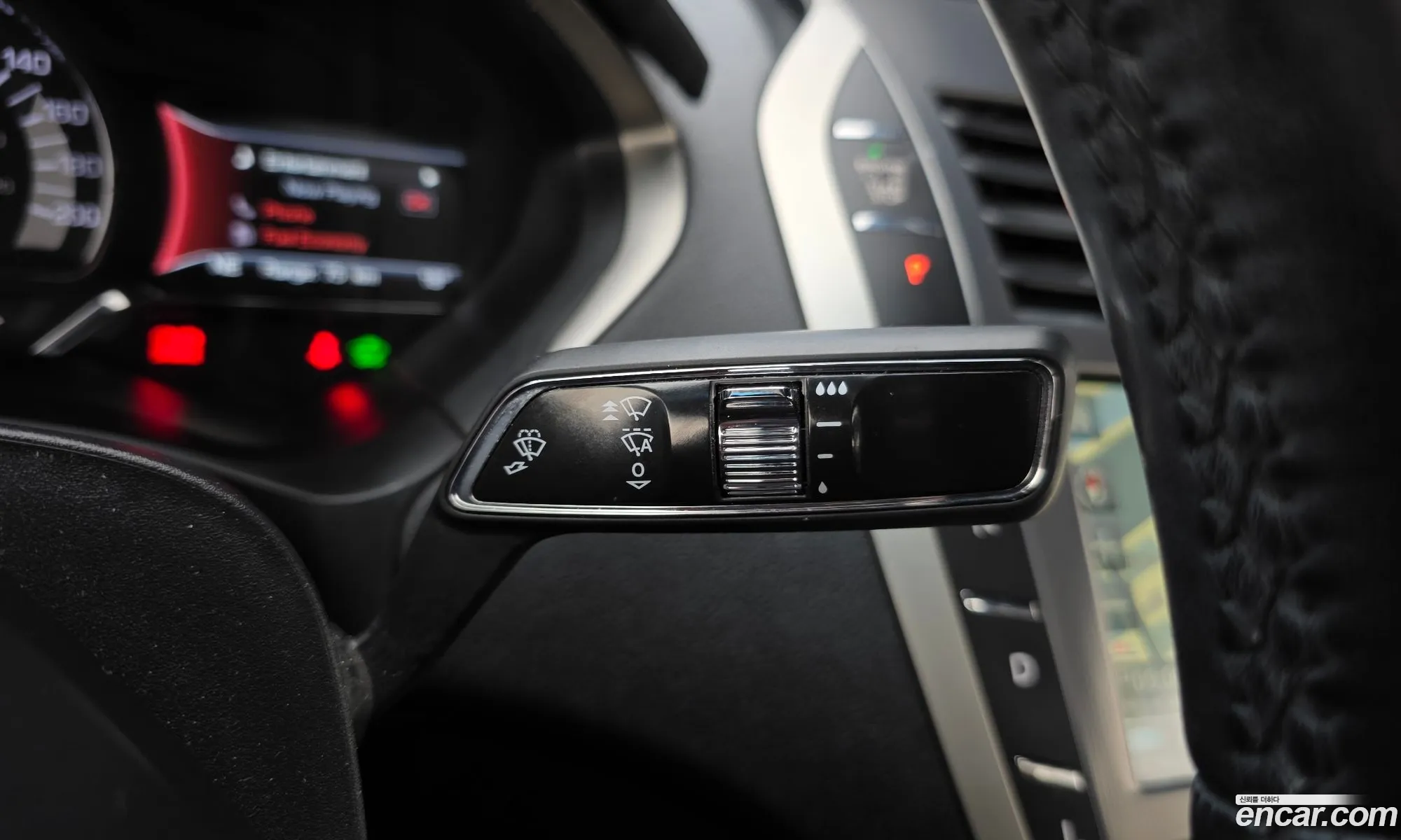 Lincoln MKZ 2017 3LN6L5MU0HR662065 — 23