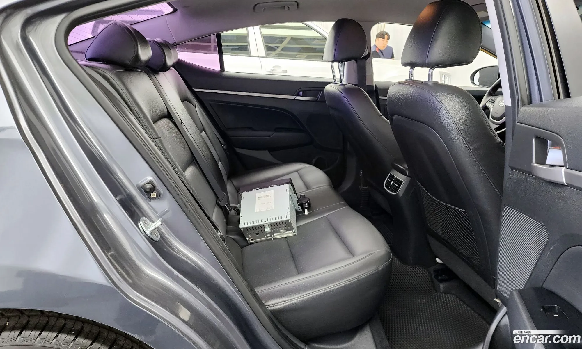 Hyundai Elantra AD 2015 — 9