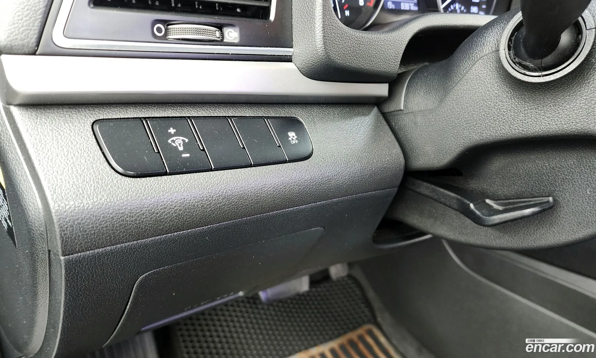 Hyundai Elantra AD 2015 — 4
