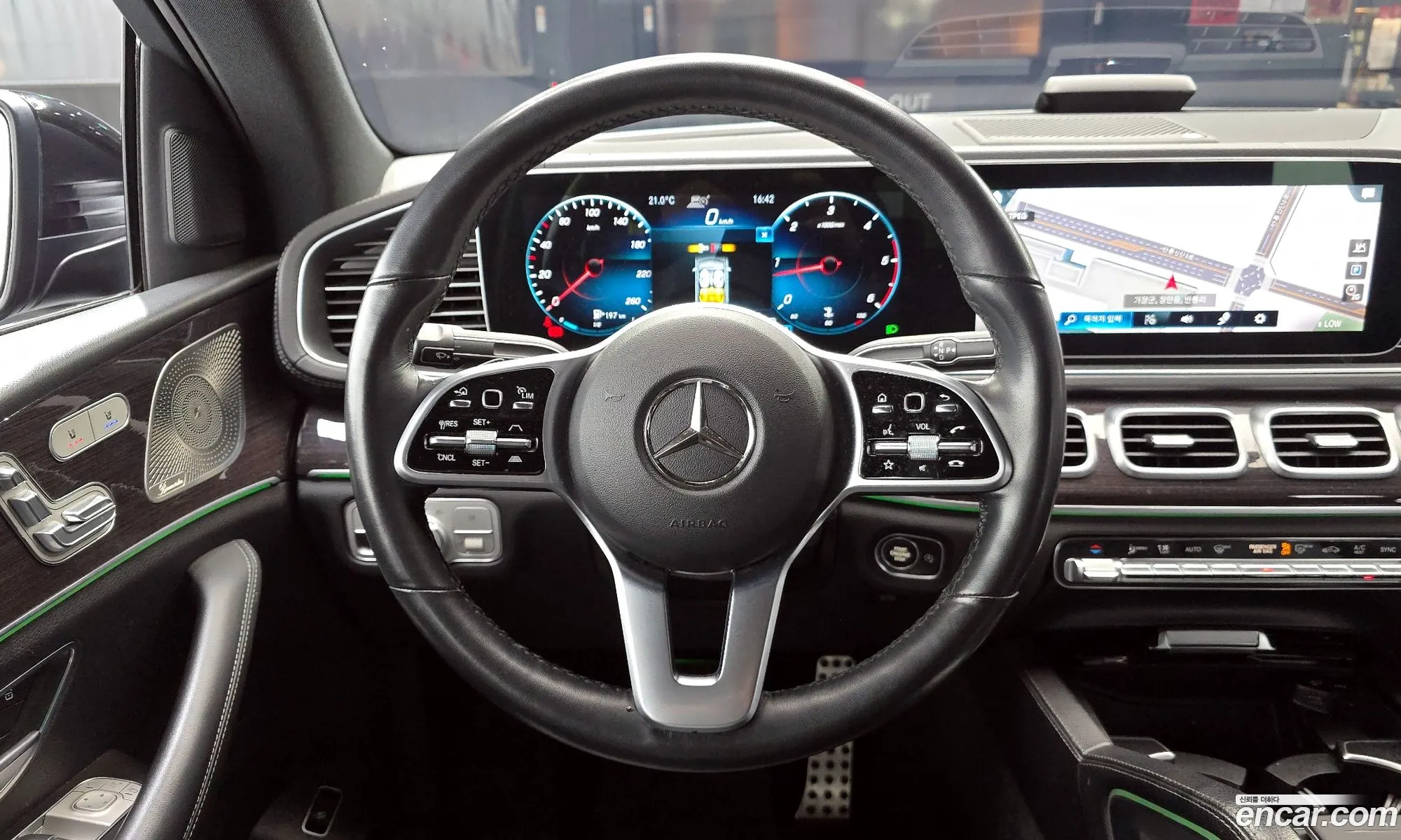 Mercedes-Benz GLE-Class W167 2022 — 15