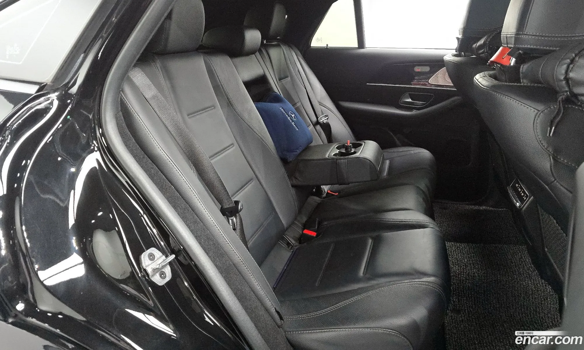Mercedes-Benz GLE-Class W167 2022 — 13