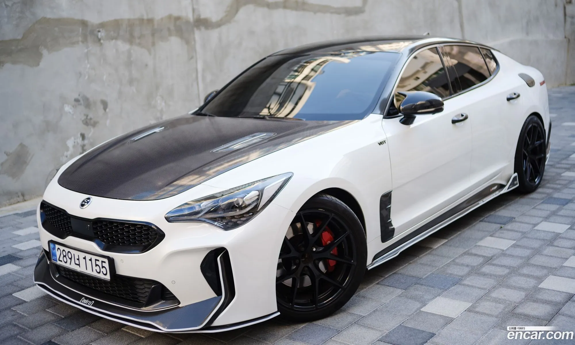 Kia Stinger 2018 — 11