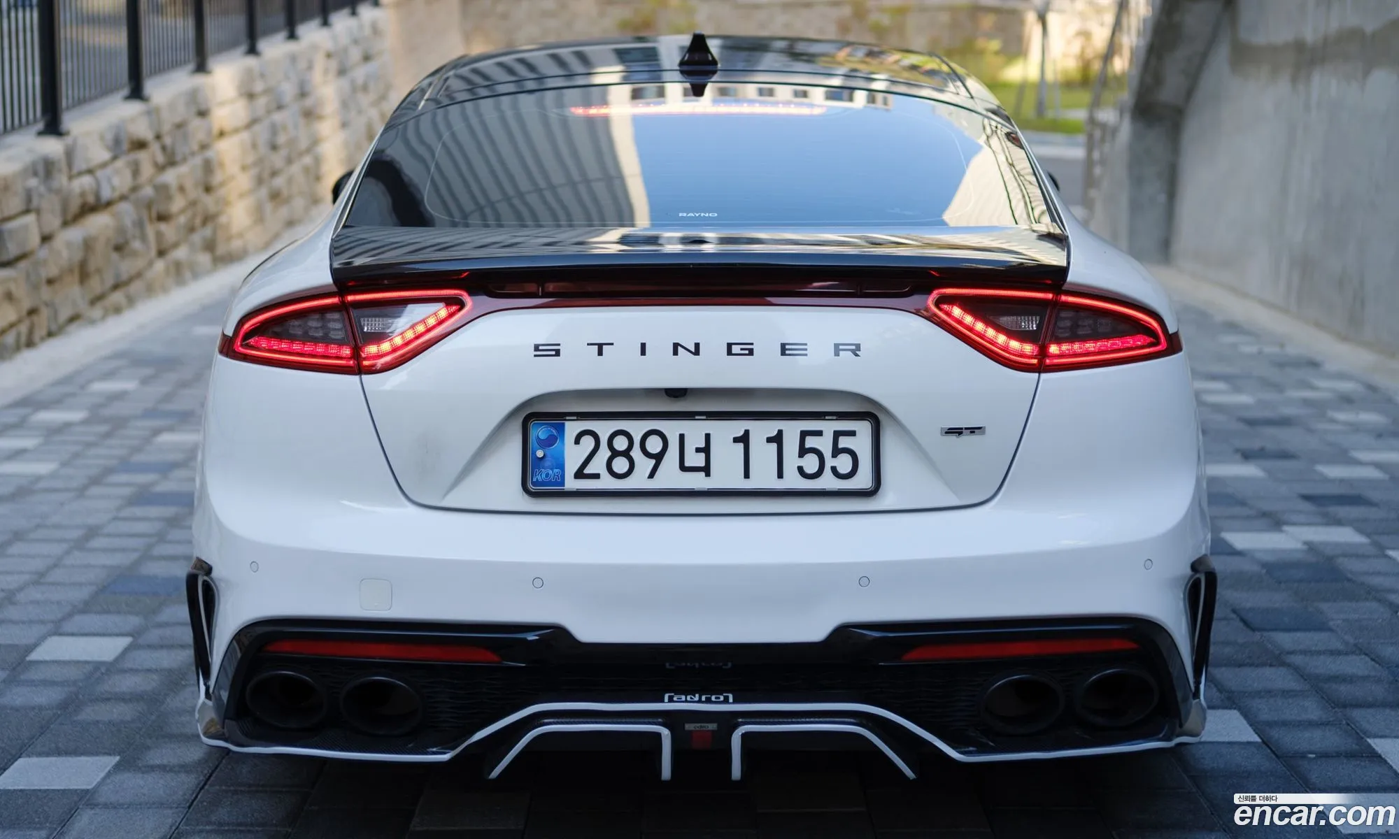 Kia Stinger 2018 — 9