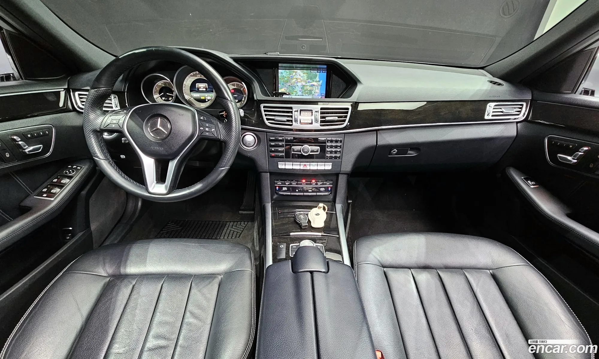 Mercedes-Benz E-Class W212 2014 WDDHF0CB3EB002793 — 9