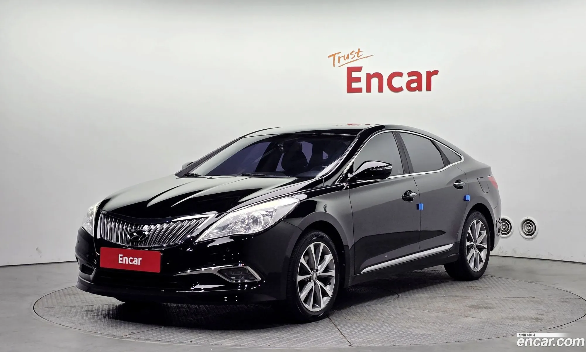 Hyundai Grandeur HG 2015 — 15