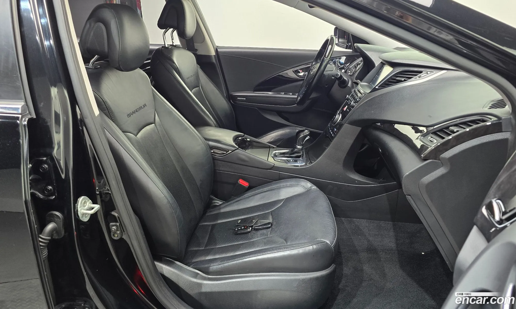 Hyundai Grandeur HG 2015 — 8