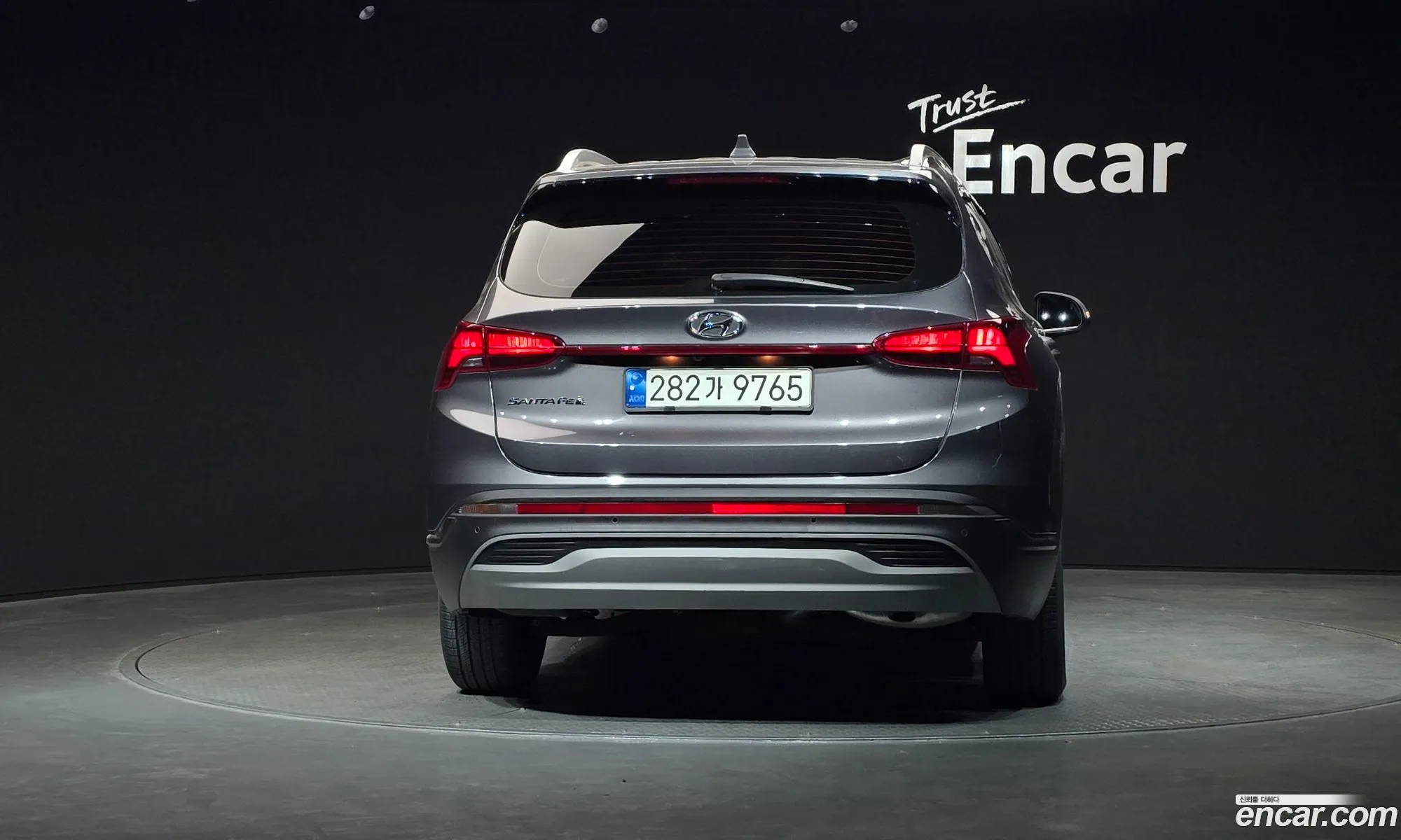 Hyundai Santa Fe 2022 — 25
