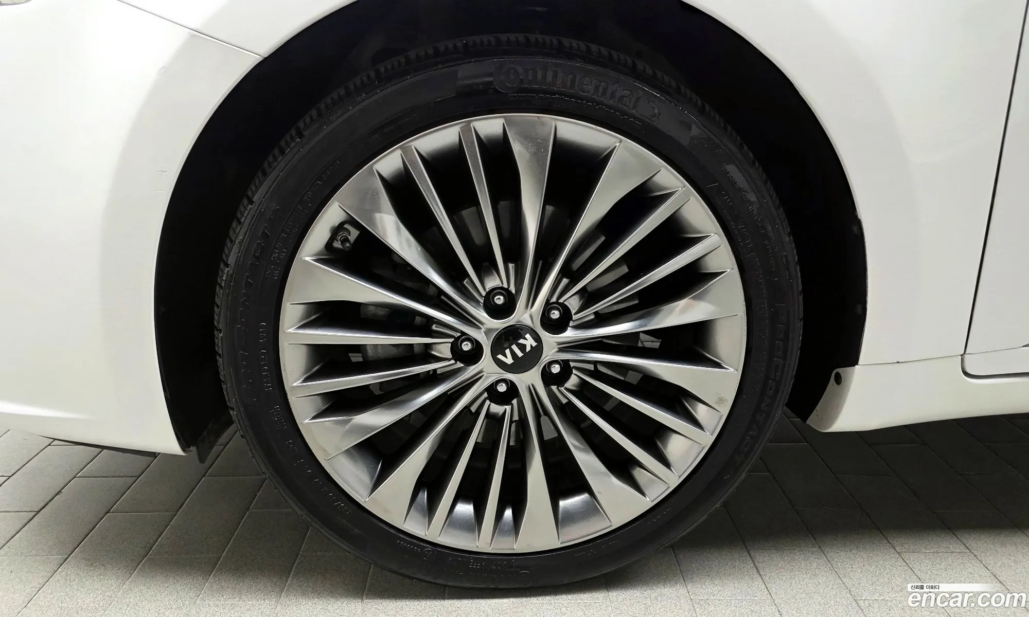 Kia K7 2016 — 3