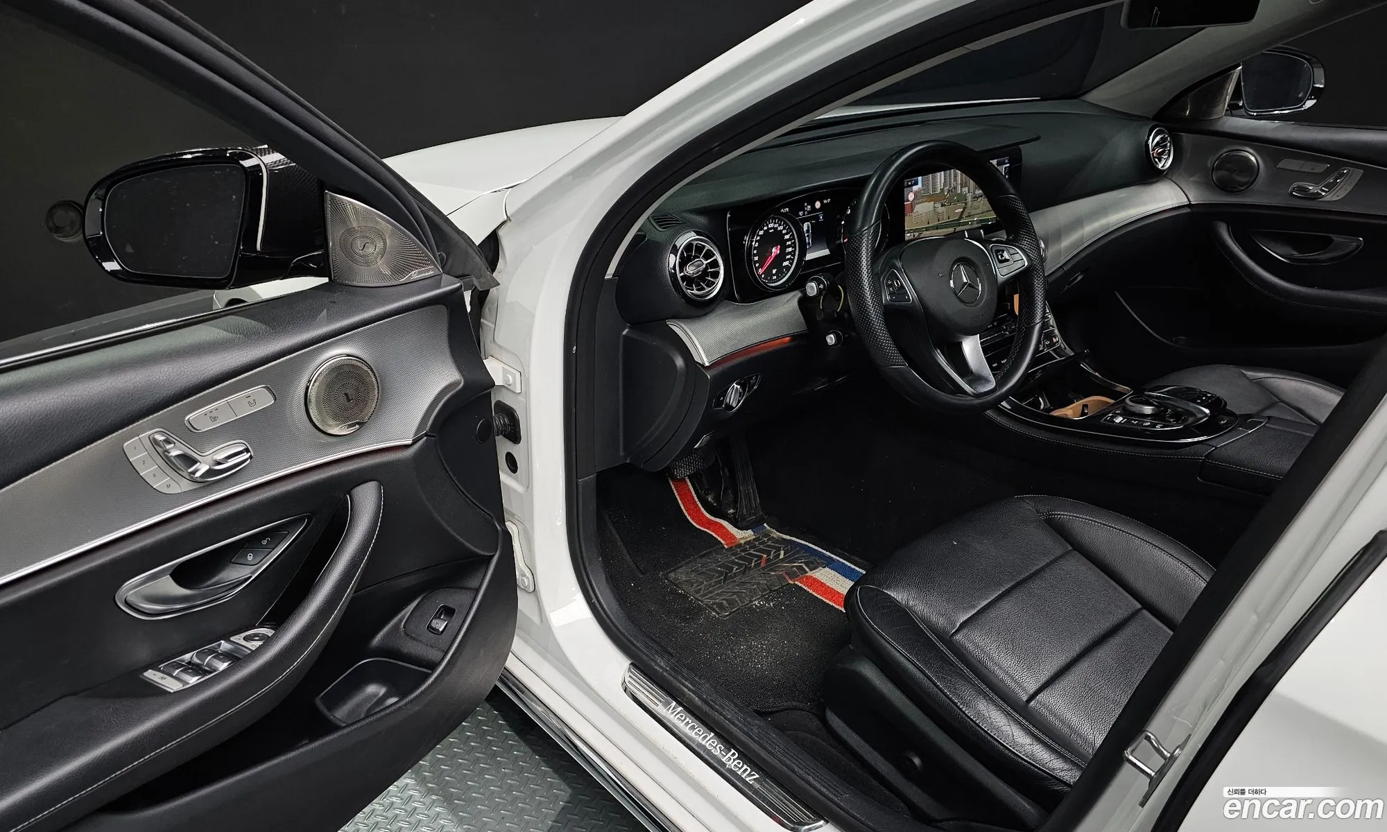 Mercedes-Benz E-Class W213 2018 — 11