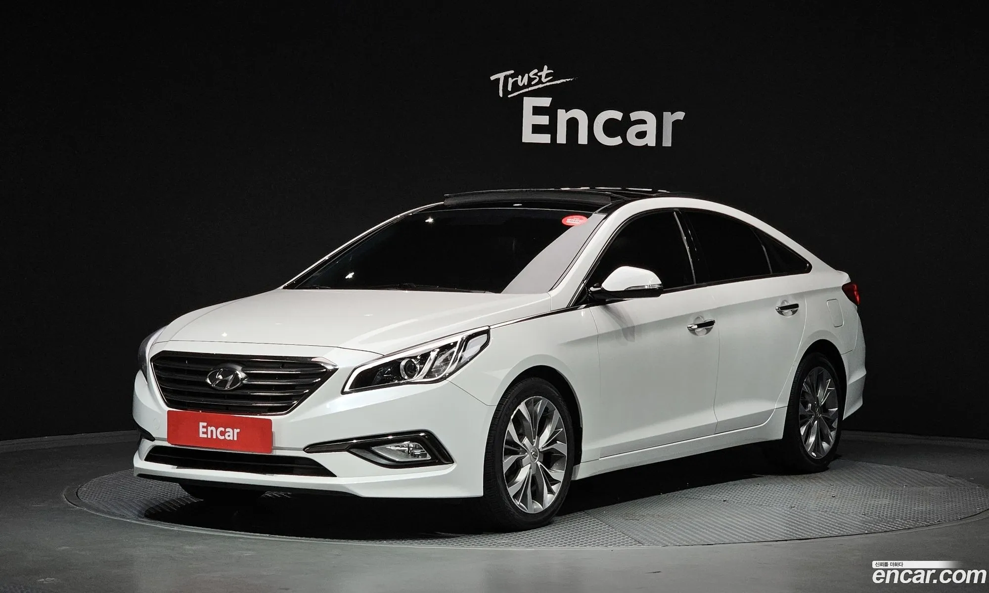 Hyundai LF Sonata 2014 — 4