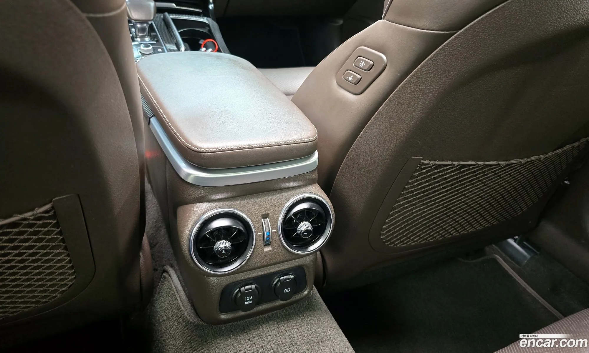 Kia Stinger 2019 — 10