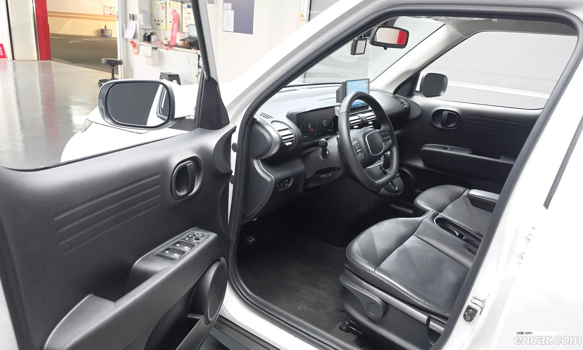Hyundai Casper 2022 — 18