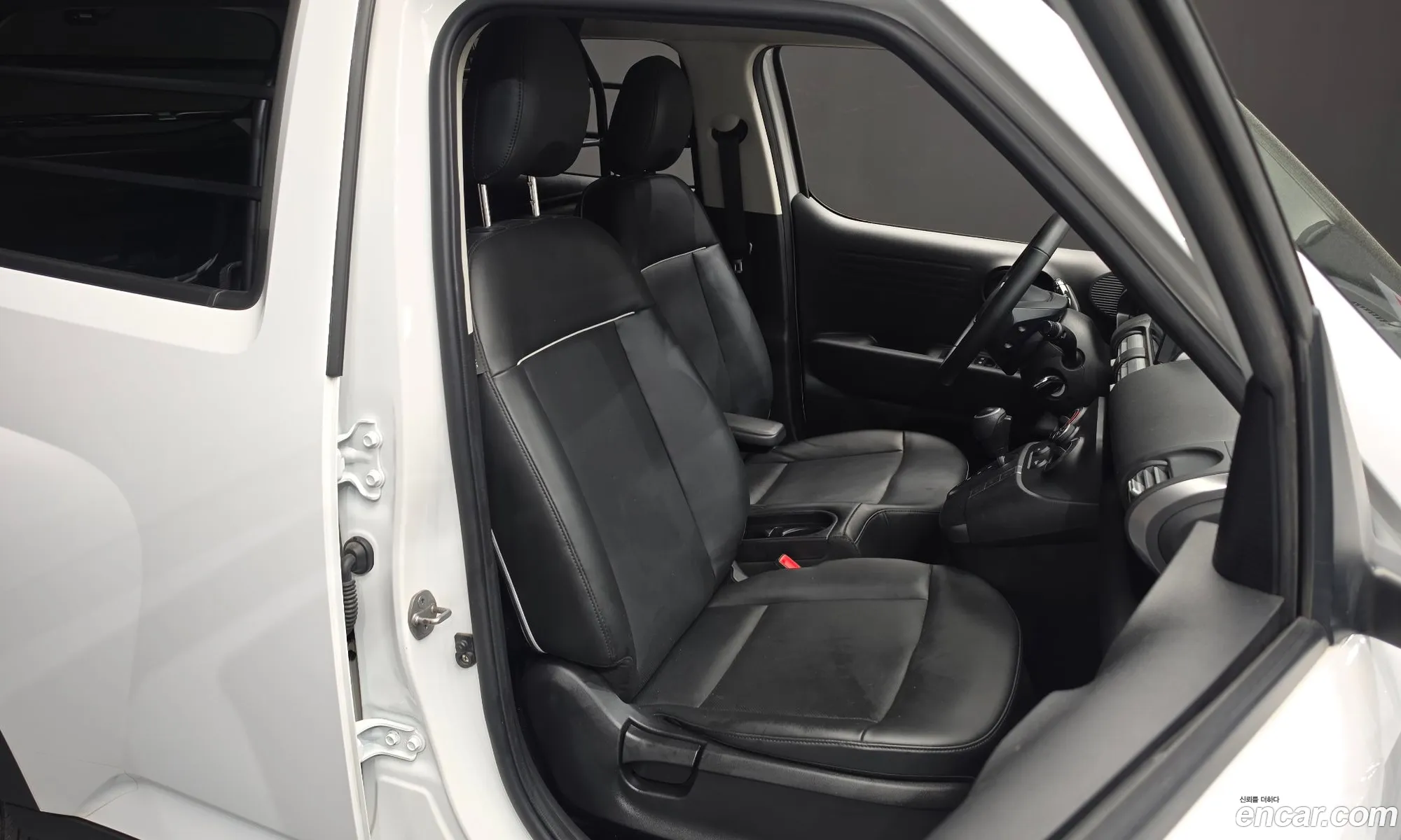 Hyundai Casper 2022 — 13