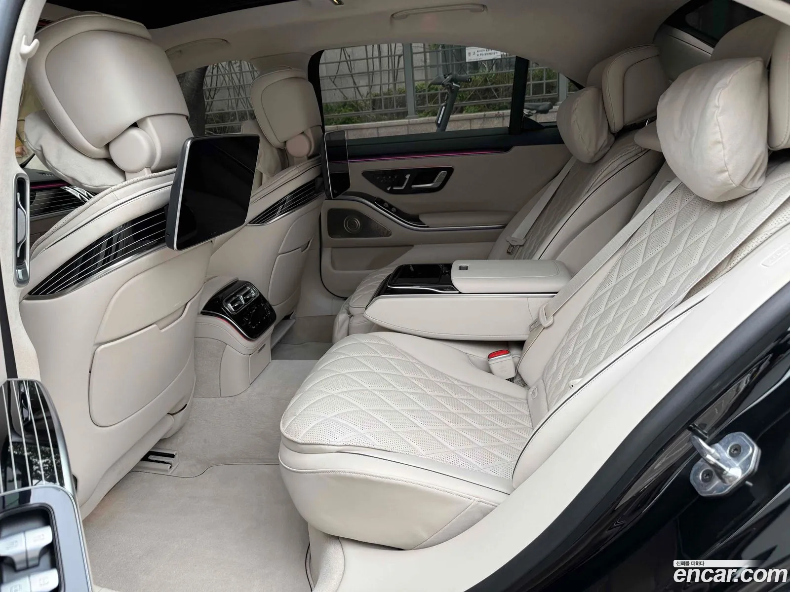 Mercedes-Benz S-Class W223 2025 — 13