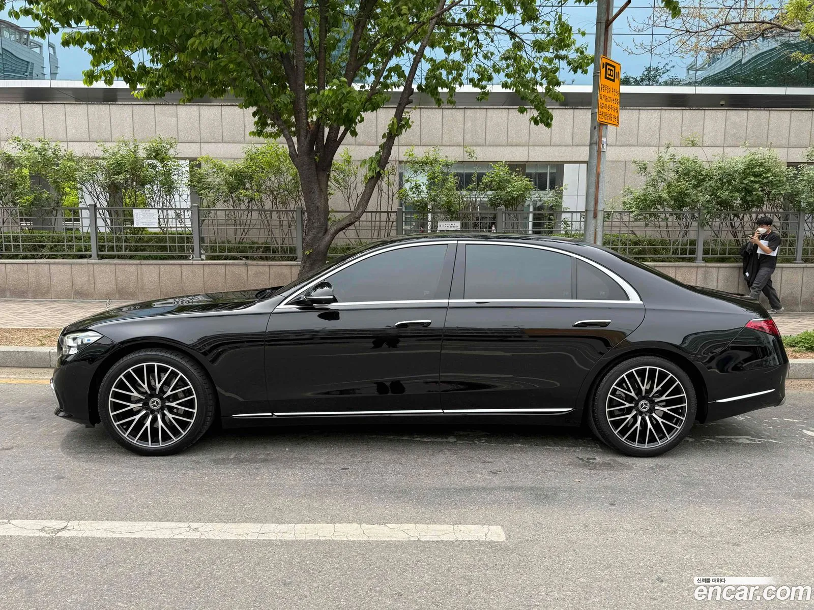 Mercedes-Benz S-Class W223 2025 — 15