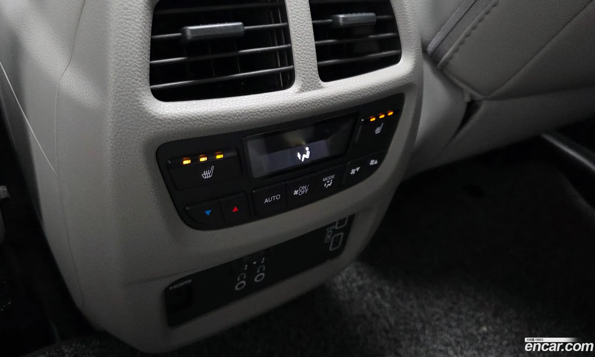 Honda Pilot 2022 5FNYF6800NB200013 — 19