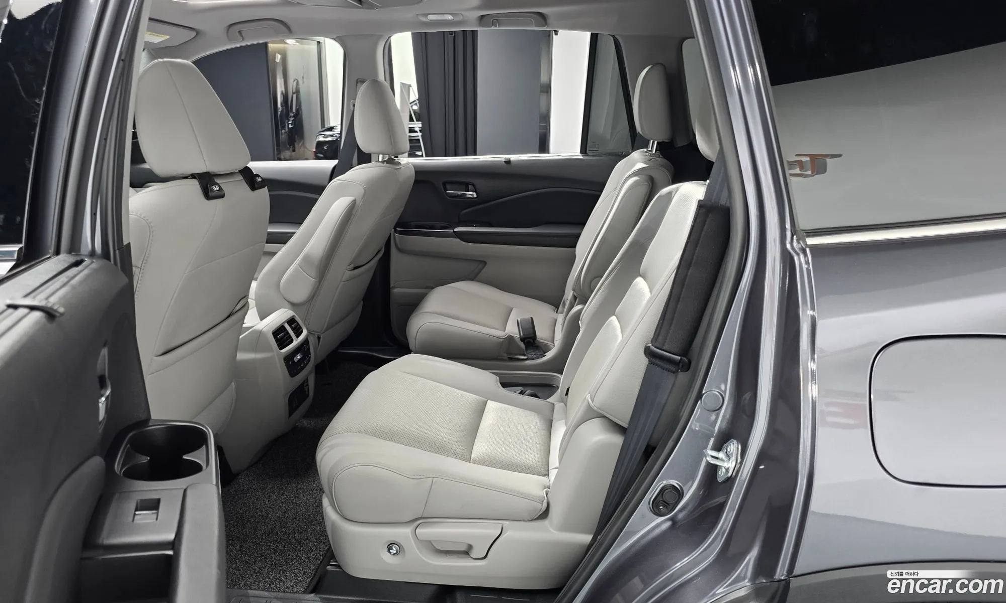 Honda Pilot 2022 5FNYF6800NB200013 — 33
