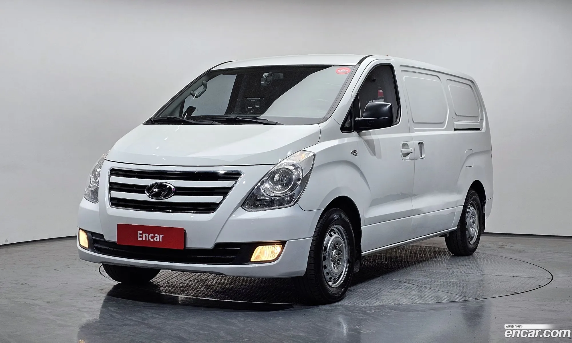Hyundai Grand Starex 2015 — 2