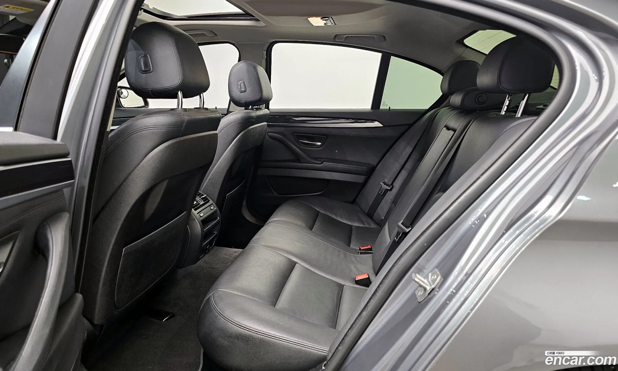 BMW 5 Series 2014 WBA5C3108ED044435 — 4
