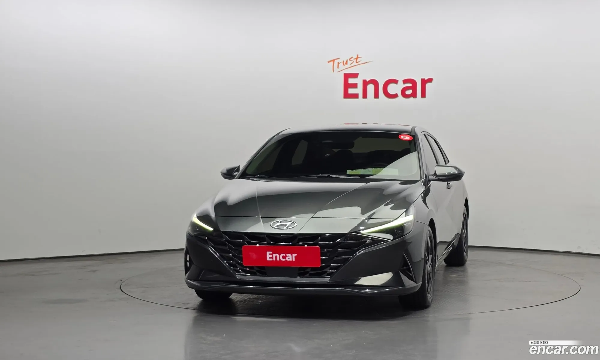 Hyundai Elantra 2020 — 12