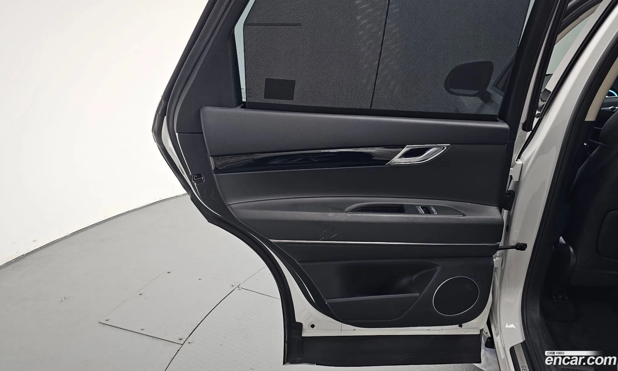 Genesis GV80 2022 — 21