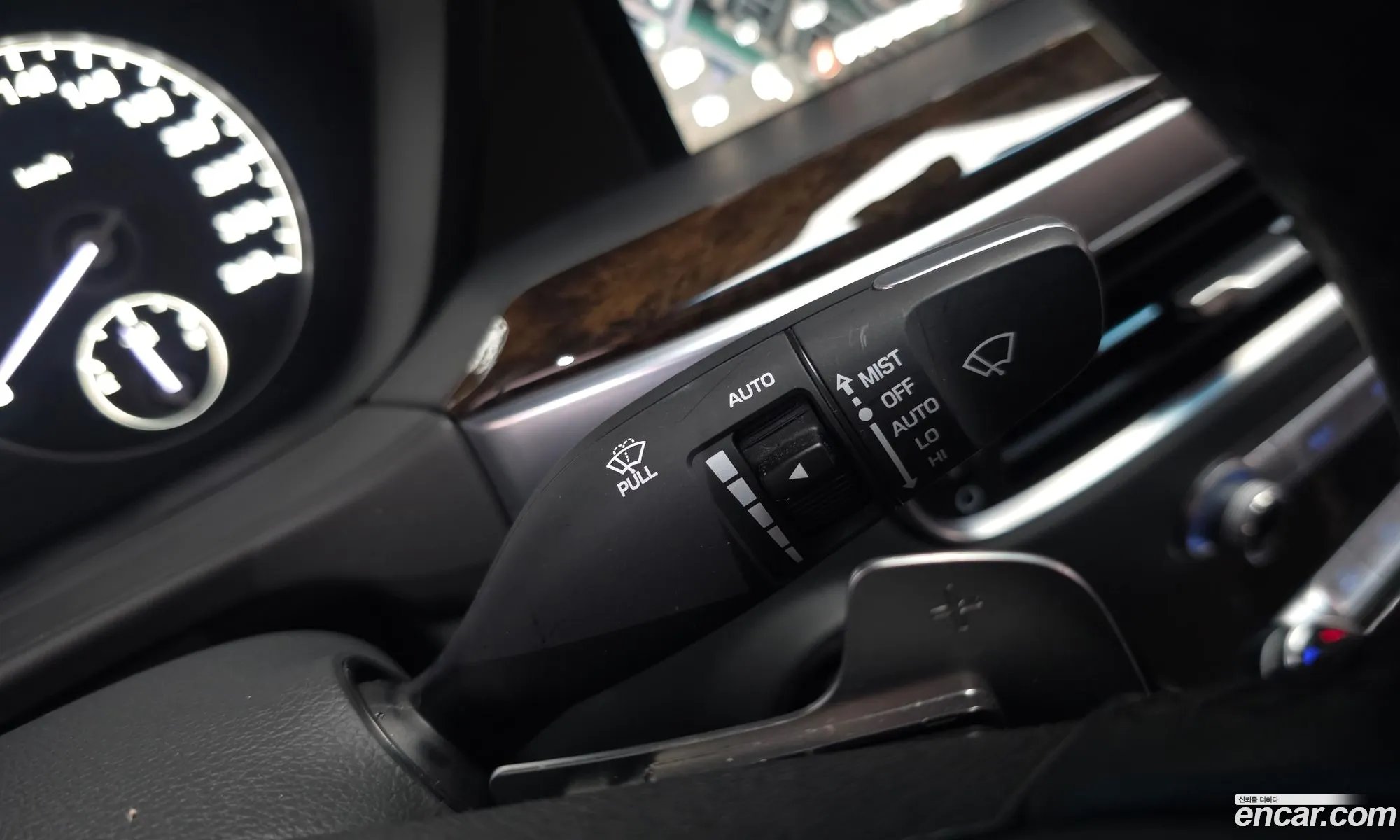 Genesis G90 2019 — 6