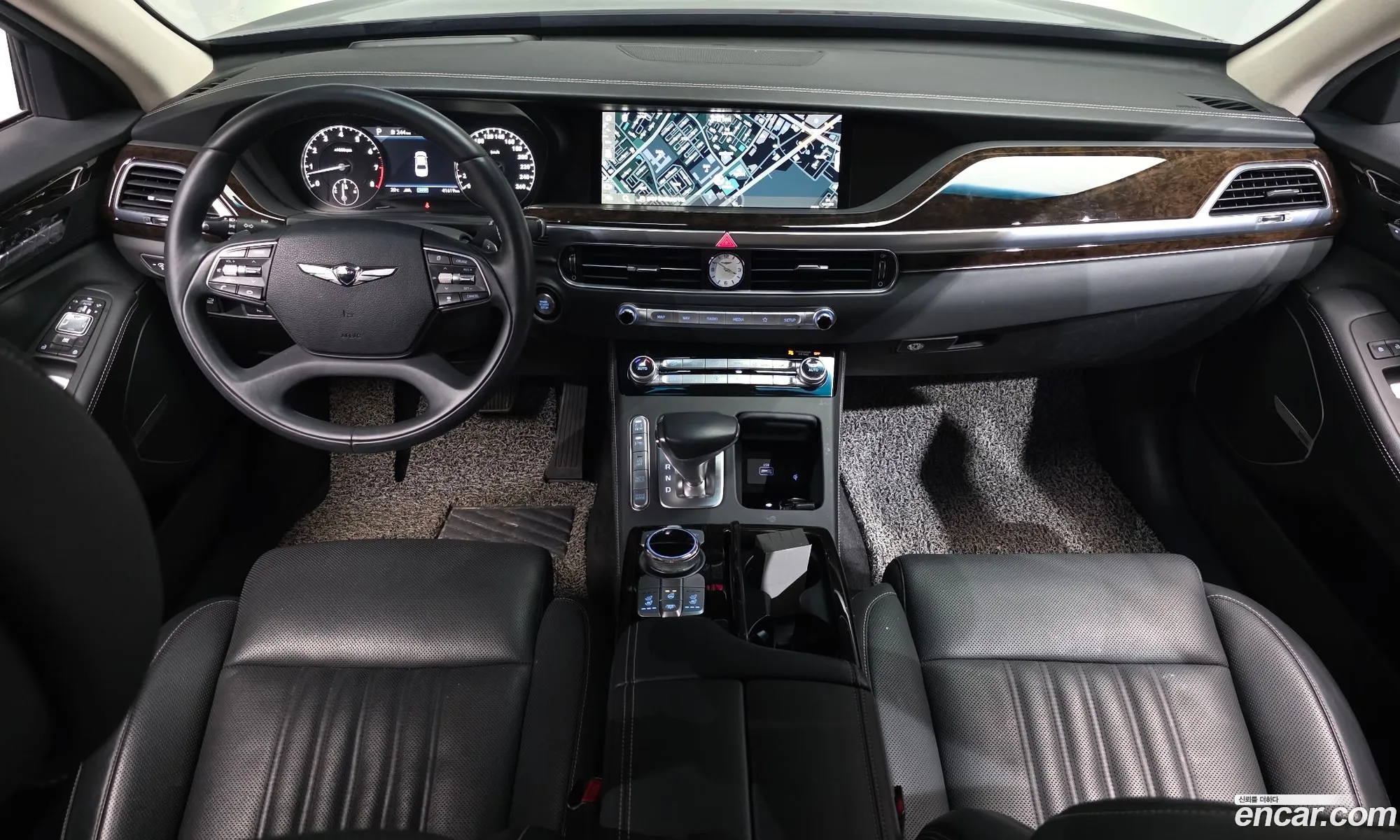 Genesis G90 2019 — 23
