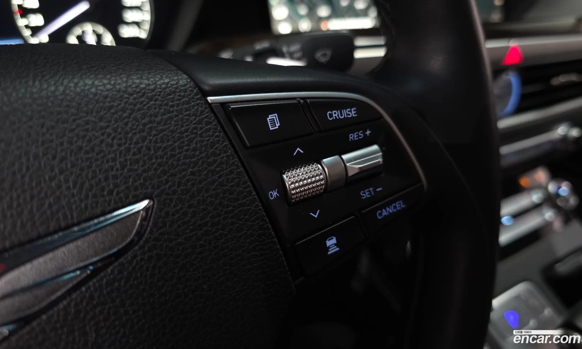Genesis G90 2019 — 15