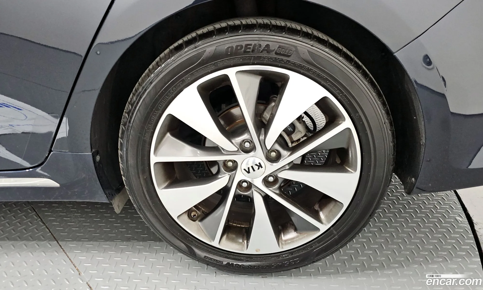 Kia K5 2016 — 28