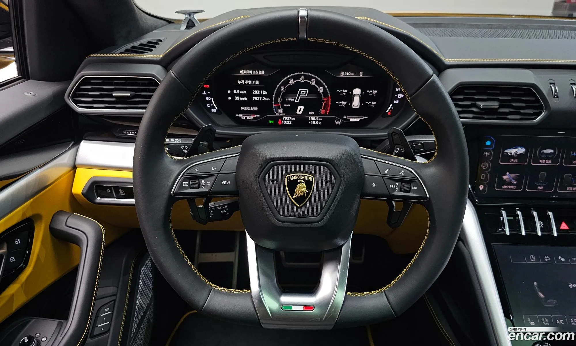 Lamborghini Urus 2024 — 2