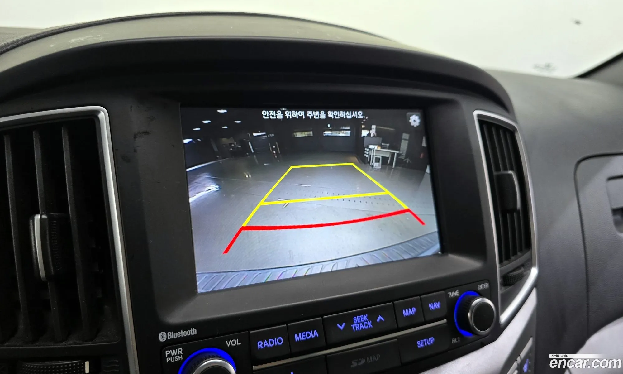 Hyundai Grand Starex 2019 — 3