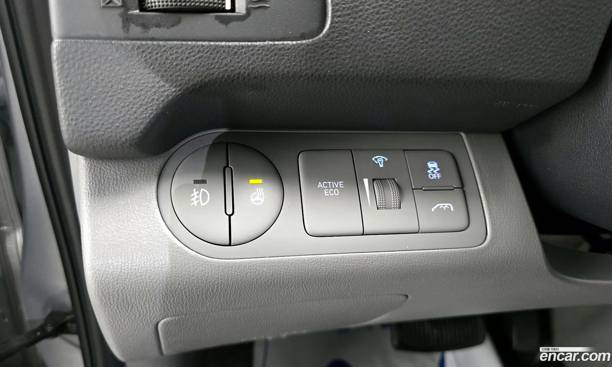 Hyundai Grand Starex 2019 — 18